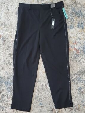 Dictionary Stretch-Detail Women's Black Dress Trousers